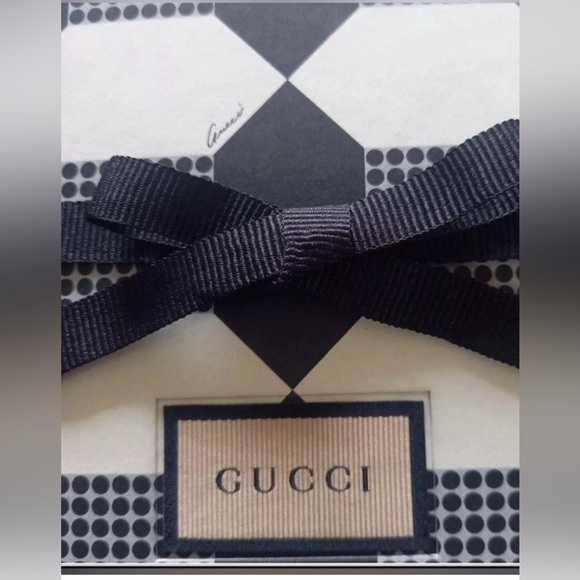 Gucci Notebook - Picture 2 of 8